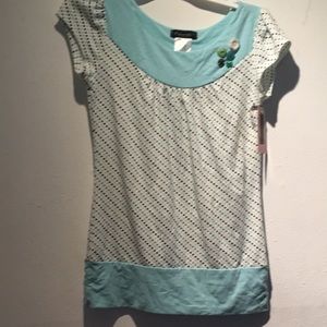 Fleurish top small NWT